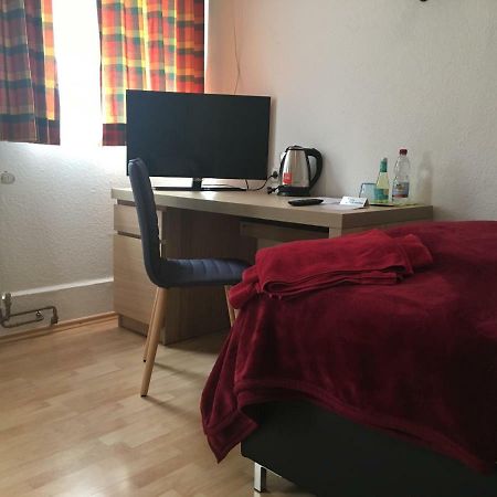 Hotel Lamm Stuttgart Waldenbuch Buitenkant foto